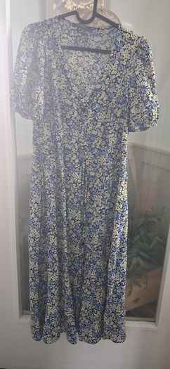 clothes  different  sizes