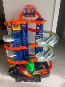 hot wheels ultimate garage