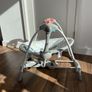 Bouncer / swing chair Image 3