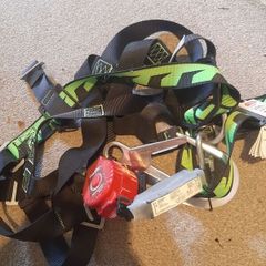 Honeywell Safety Harness + fall arrestor