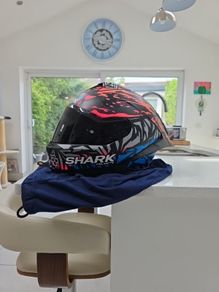 shark skwal cup helmet medium