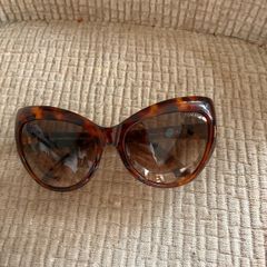 Tom ford sun glasses with box