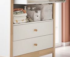 Baby changing table