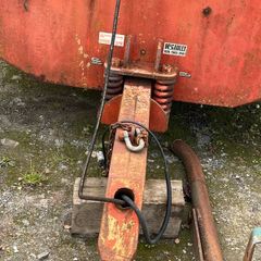 Low loader