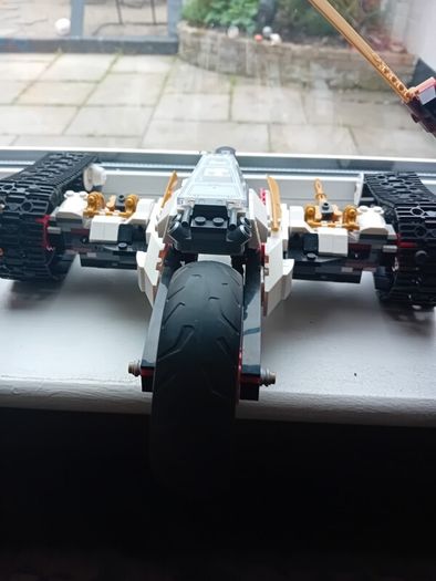 lego plus lego table