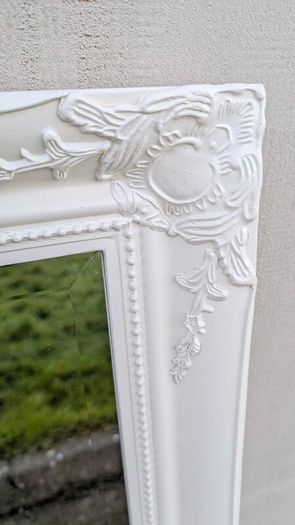 Mirror in white frame LARGE