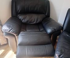 Recliner sofa