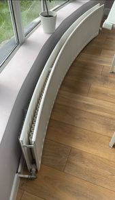 Curved radiator