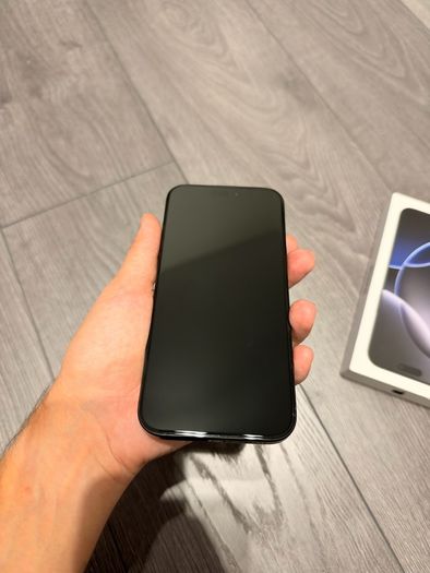 Apple iPhone 16 Pro Max 512GB Black Titanium + Free extras