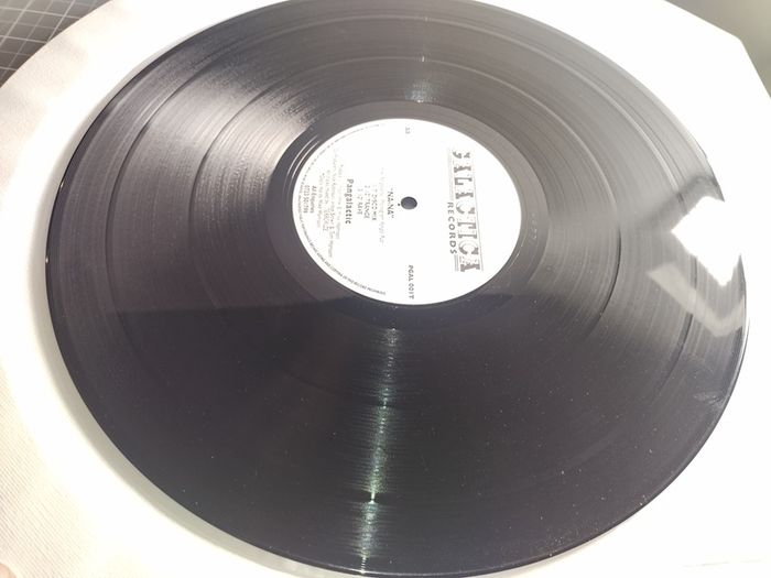 Guru Josh - Holographic Dreams - ORIGINAL Pressing! QUALITY Early 90s Piano HOUSE End of the night TRACK!