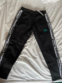 Umbro tracksuit bottoms S