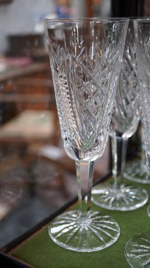 Set of 6 Waterford Crystal Champagne Flutes