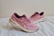 asics gt-2000 10 pink/rose Size 9 eu 43.5 in like new condition