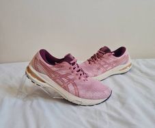 asics gt-2000 10 pink/rose Size 9 eu 43.5 in like new condition