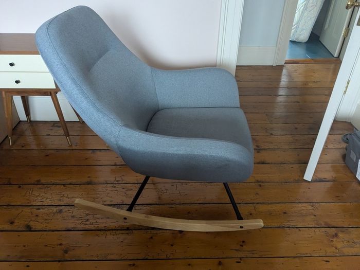 Rocking chair / nursery feeding chair