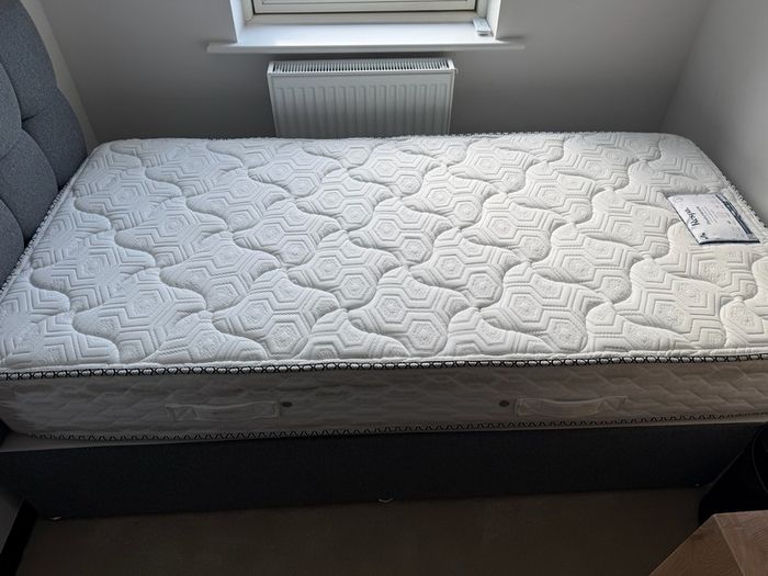 Single Bed