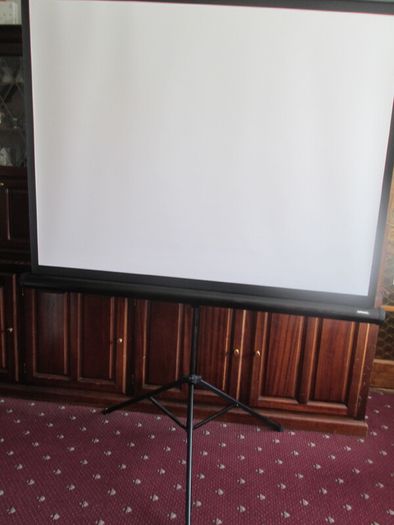 projector screen