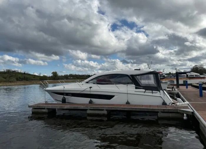 Jeanneau Leader 10
