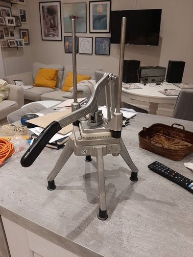manual potato chipper