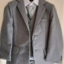 Boys suit age 3 years Image 2