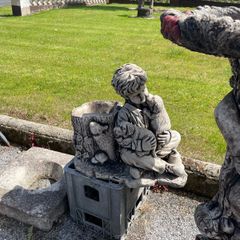 garden ornaments