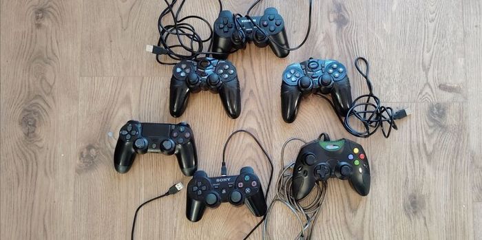 Controllers Ps3 Xbox Pc Joblot for parts Repair