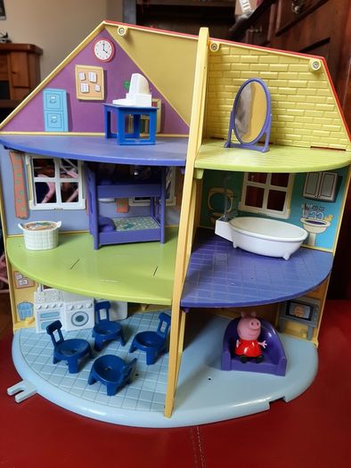 peppa-pig-open-house-for-sale-in-bray-wicklow-from-stephchus