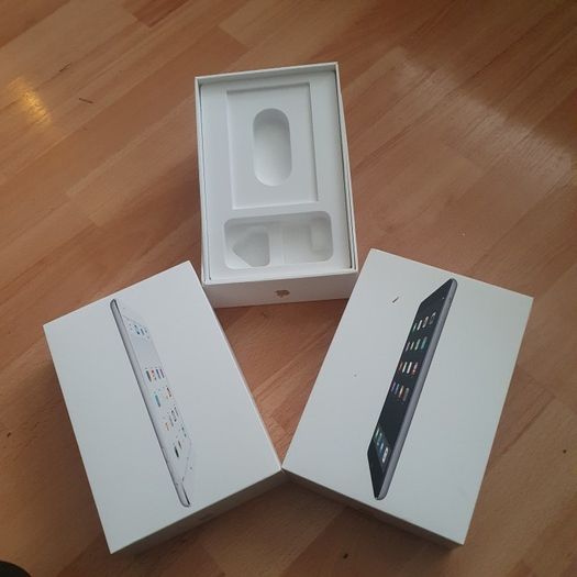 Apple iPad mimi Boxes .. (Empty Boxes)