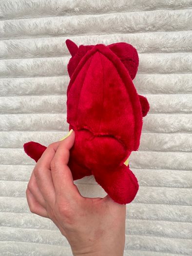 Suki 14444 Dragon Red approx. 18 cm. Plush Used Please see photos