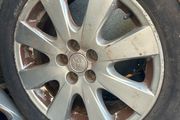5 Alloys and tyres for avensis 2007-09