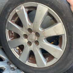5 Alloys and tyres for avensis 2007-09