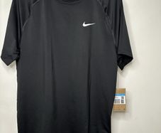 Nike dri-fit top
