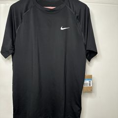 Nike dri-fit top