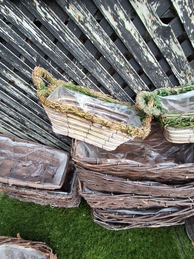 Wicker Flower pots