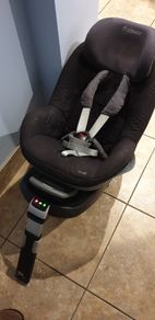 Maxi Cosi Pearl and Family fix Base
