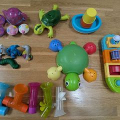 Bath toys