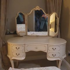 Dressing table - French Louis XV Style Kidney-Shaped Dressing Table with Triple Mirror
