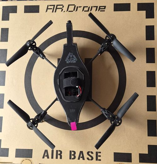 AR Parrot Drone like new complete in box