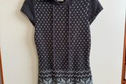 Knitted sleeveless hoodie,size S