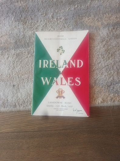 Ireland v Wales programme 1958