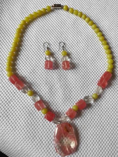 Matching set natural stones