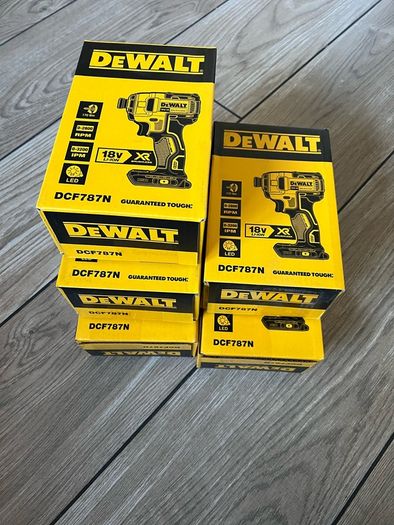Dewalt