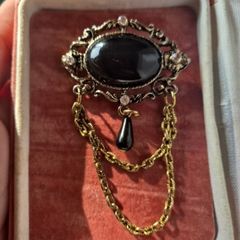 Vintage Black Stone Brooch