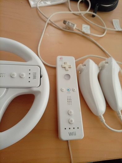 Wii  controlers set