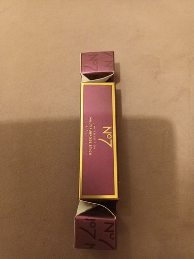 Boots make up multi purpose stick cracker