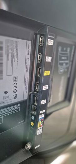 Samsung Flatscreen HD TV