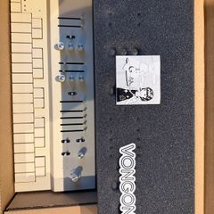 Vongon Replay 28-Key Digital Synthesizer