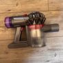 Dyson V8 Absolute Image 2