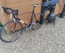 KTM Strada 800