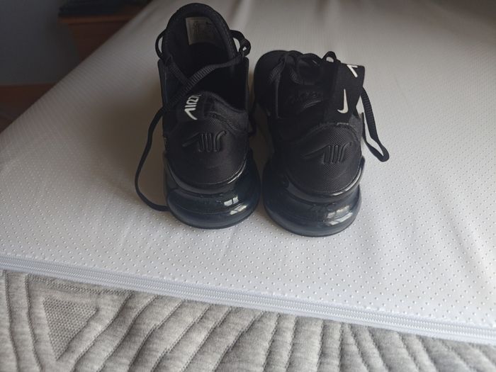 Nike Air Max 270 kids runners
